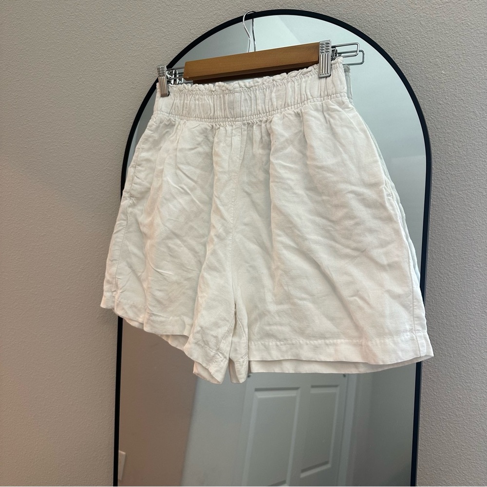 H&M linen shorts Sz S